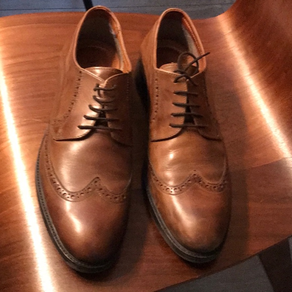 Men’s 11.5 Alfani Wingtip Shoe